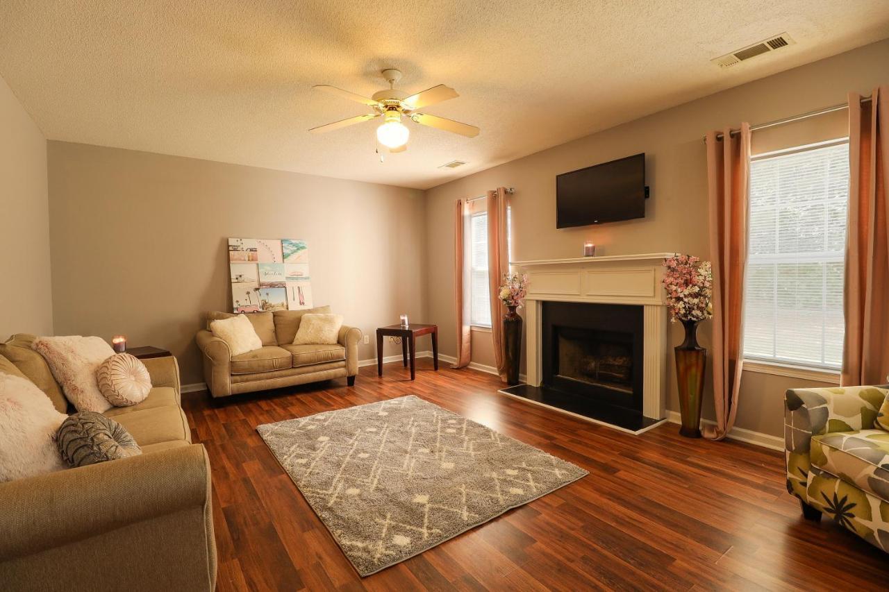 A South Fulton Home Fairburn Eksteriør billede